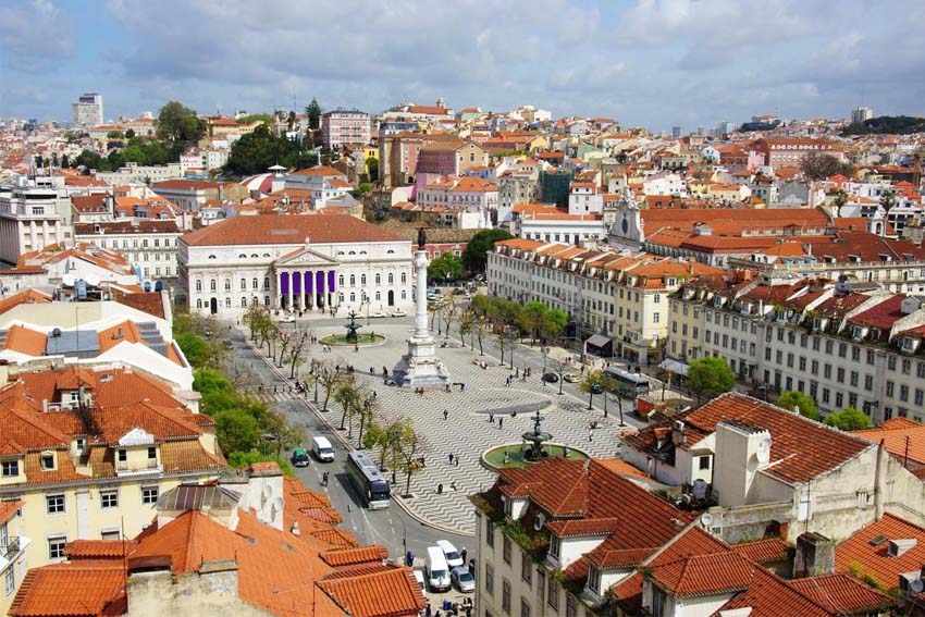 Площадь Россио (Praça Rossio). Экскурсии по Лиссабону с гидом Жанной Белицкой