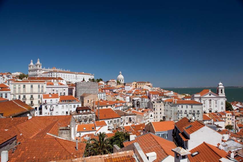 Район Алфама (Alfama) в Лиссабоне - экскурсия с осмотром главных достопримечательностей