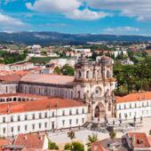 dvuhdnevnaya-ekskursiya-iz-lissabona-po-portugalii-alkobasa-foto-2